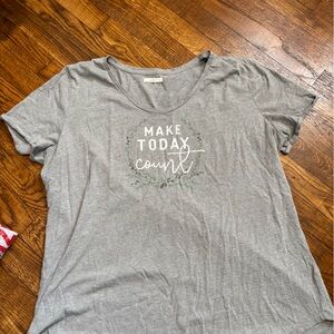 Maurices Gray Short Sleeve Tee